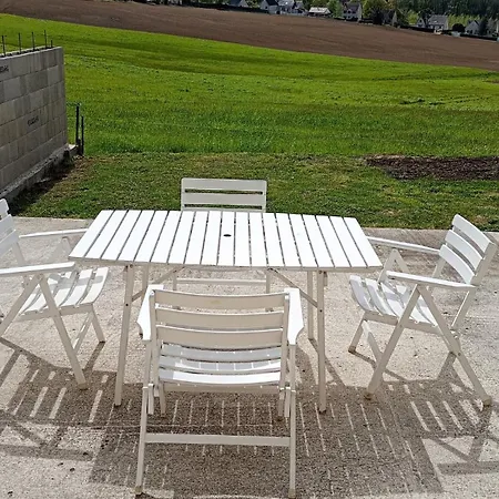 Petite Maison Au Calme A La Campagne بيت للعطل